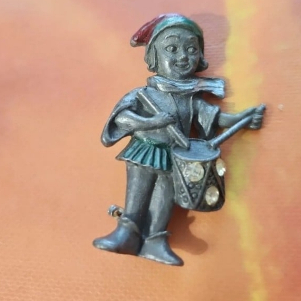 Vintage Little Drummer Girl Brooch